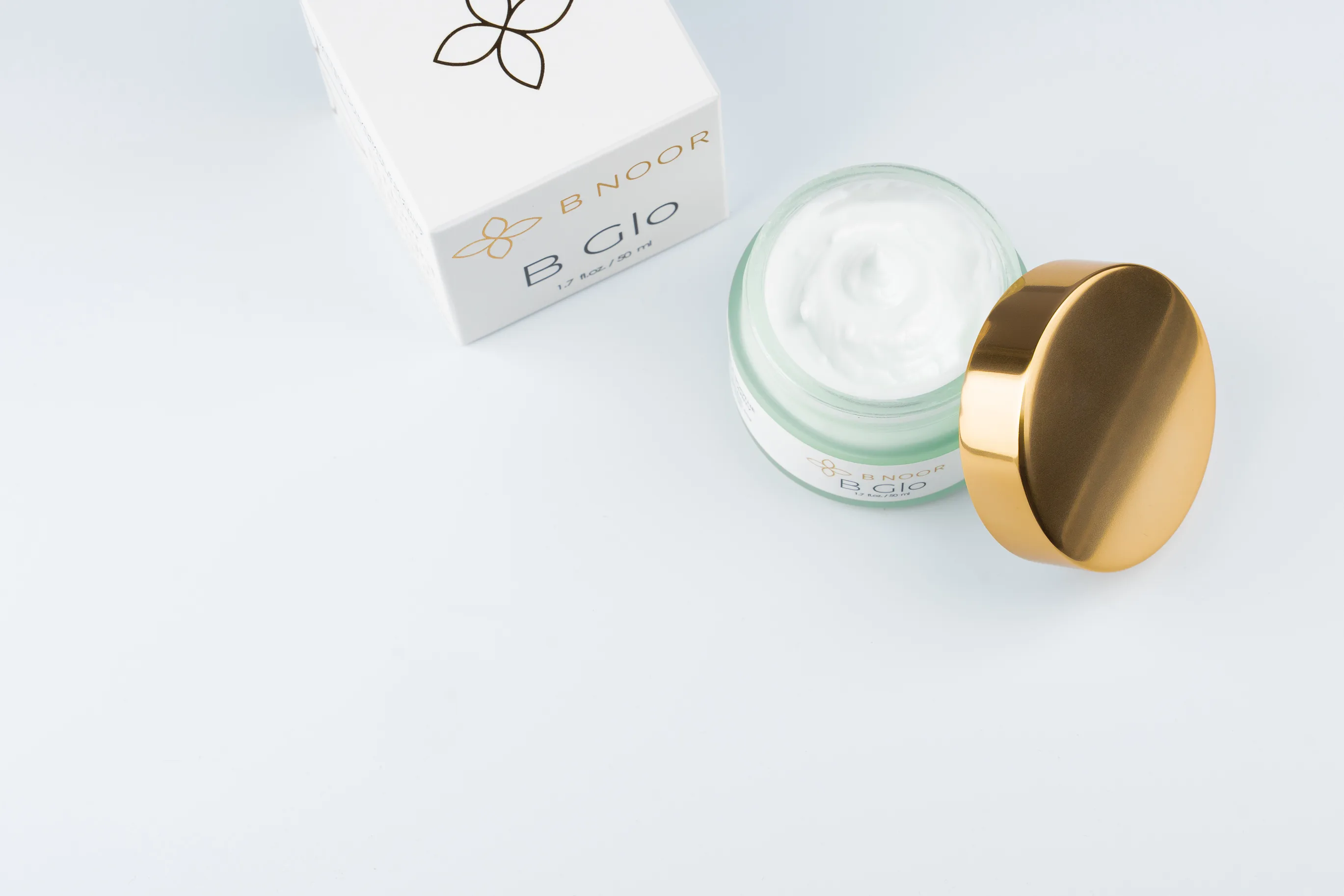The Meaning of Noor: How Arabic Beauty Philosophy Shapes Modern Skincare — B NOOR skincare